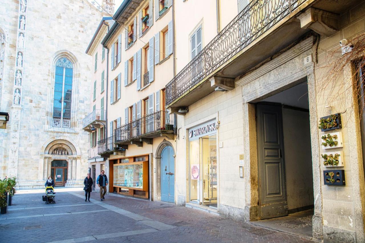 Piazza Duomo-Downtown Côme Extérieur photo